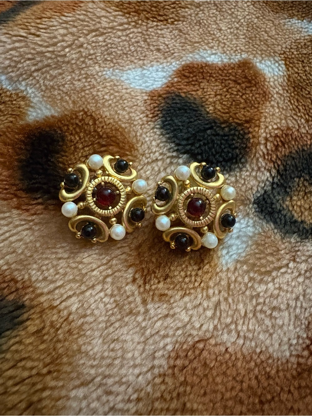 Gold-Tone Pearl & Garnet Accent Clip Earrings